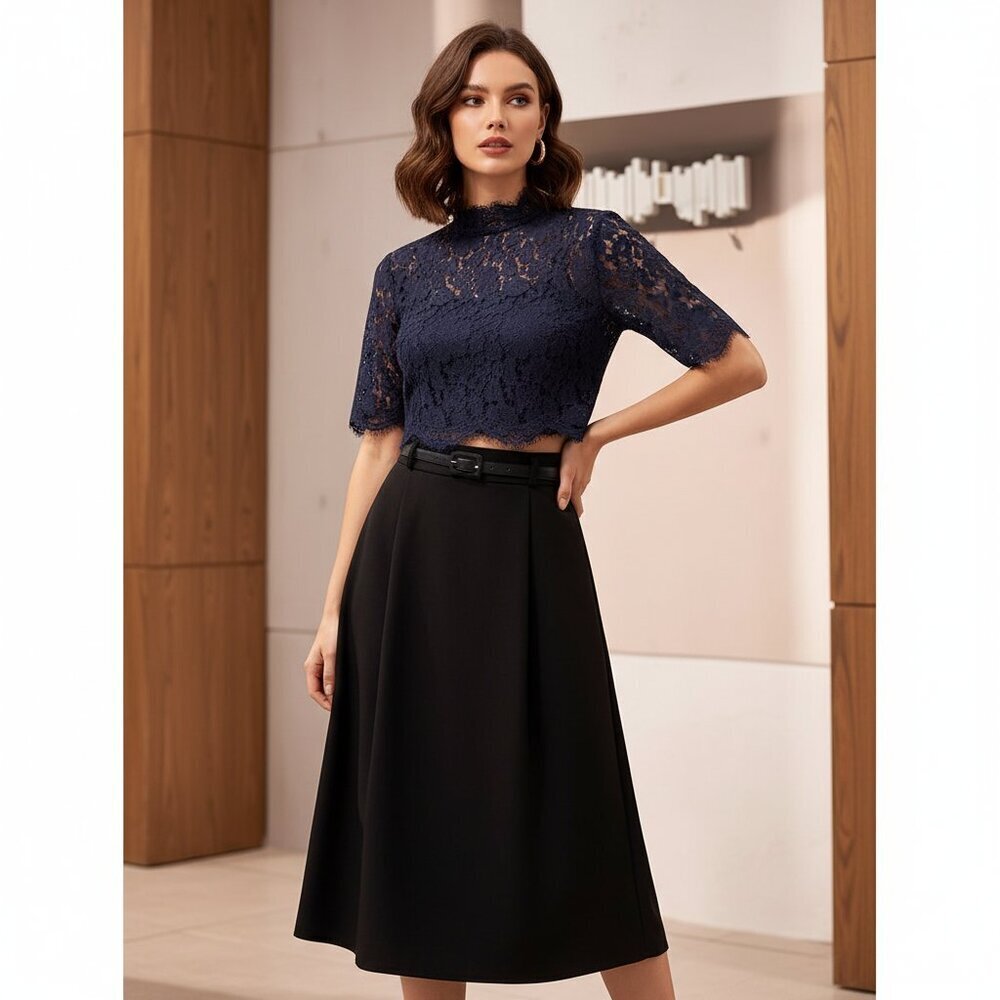 Keepsake the Label Sunshine Short Sleeve All Lace Crop Top Navy Size Small